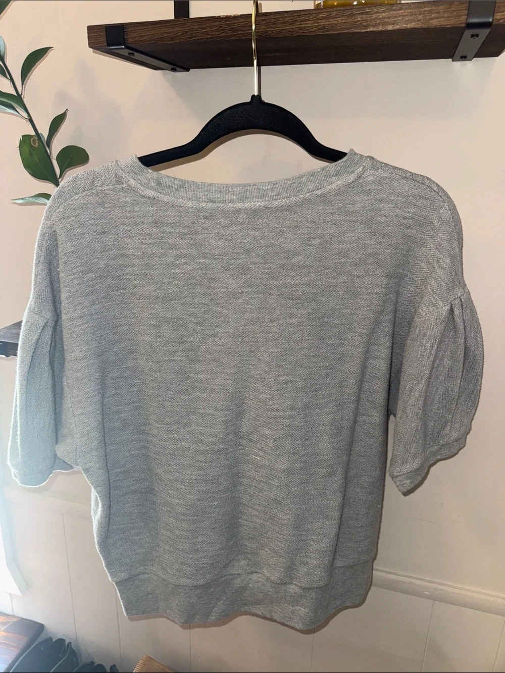 J. Crew Light Gray Women’s Short-Sleeve Sweatshirt